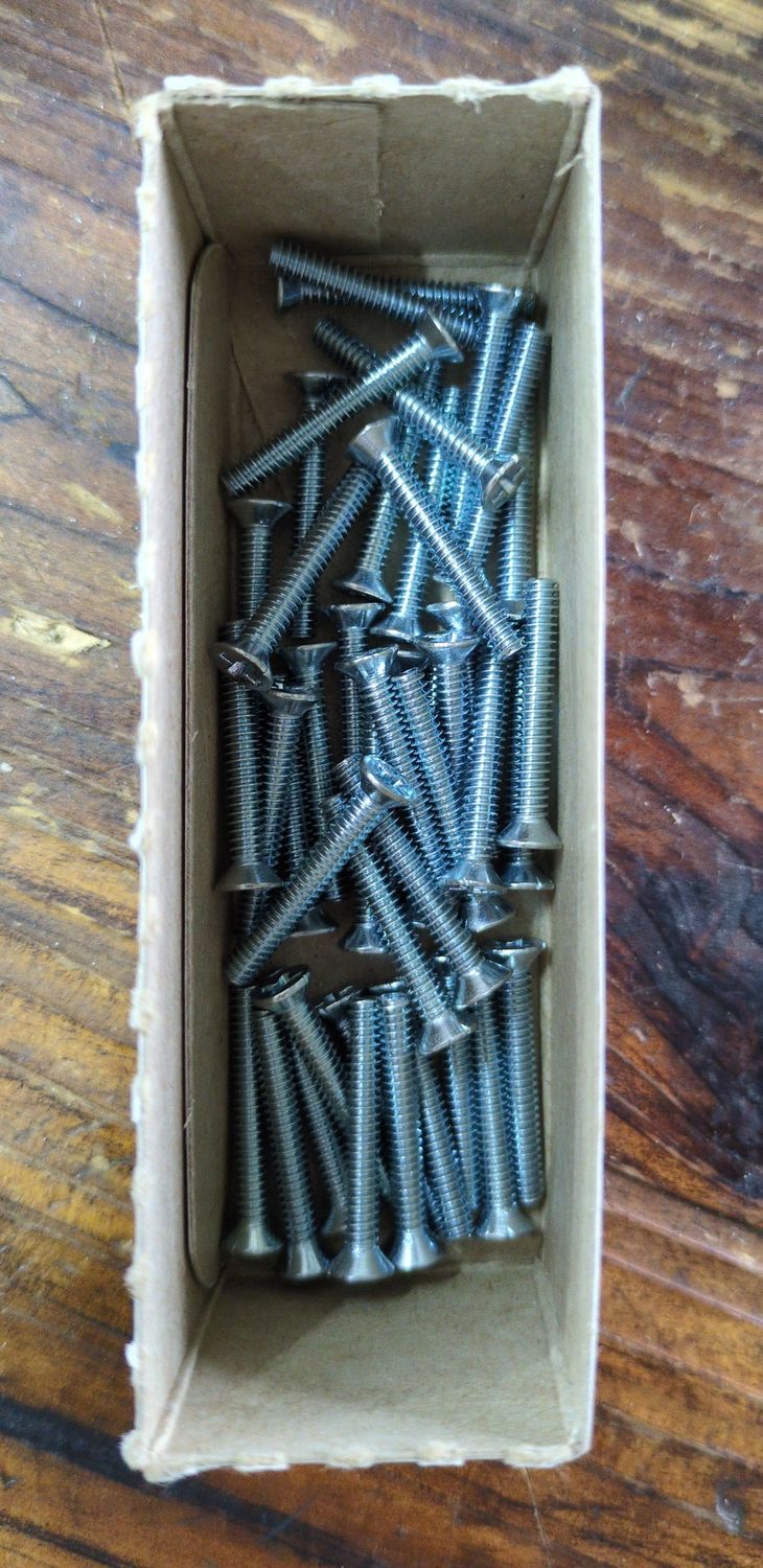 6-32 x 1 Machine Screw Flat Head