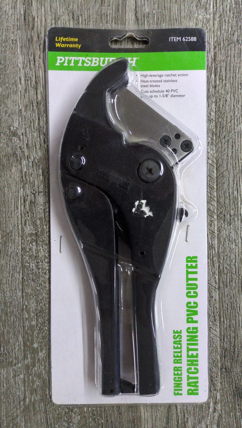 Ratchetting PVC Cutter
