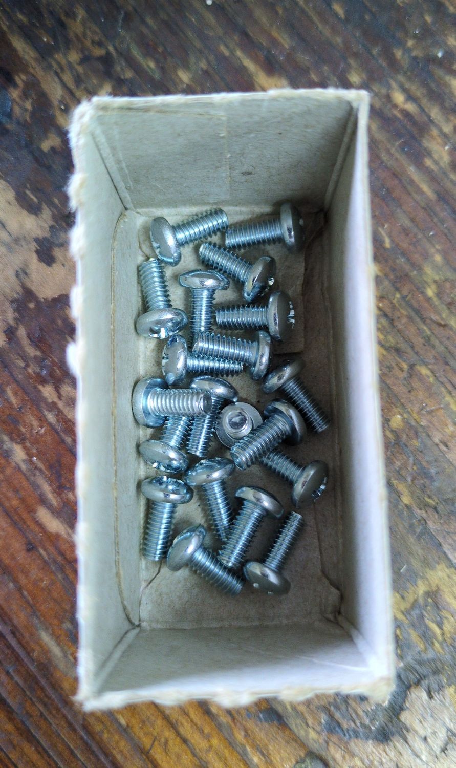 8-32 x 3/8 Machine Screw Pan Head