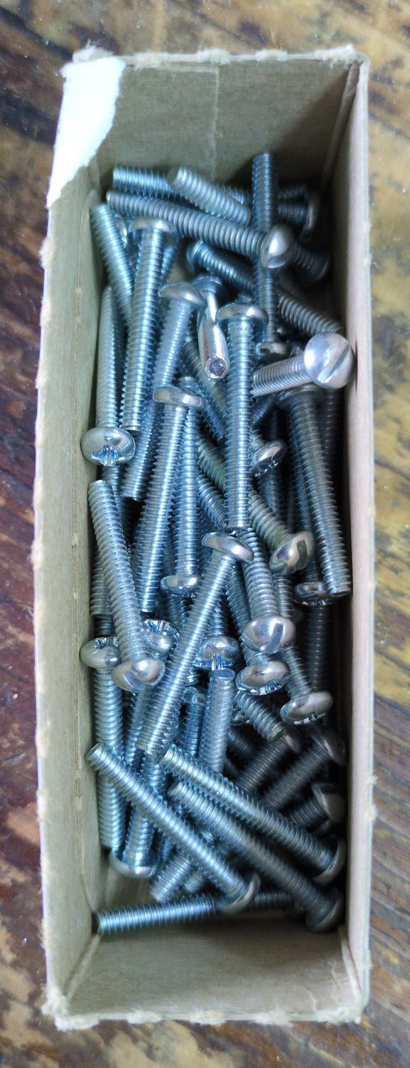 6-32 x 1 Machine Screw Pan Head