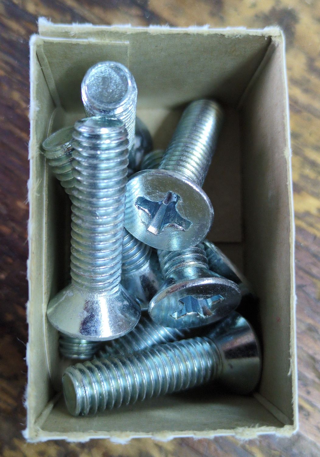 3/8-16 x 1-1/2 Machine Screw Flat Head