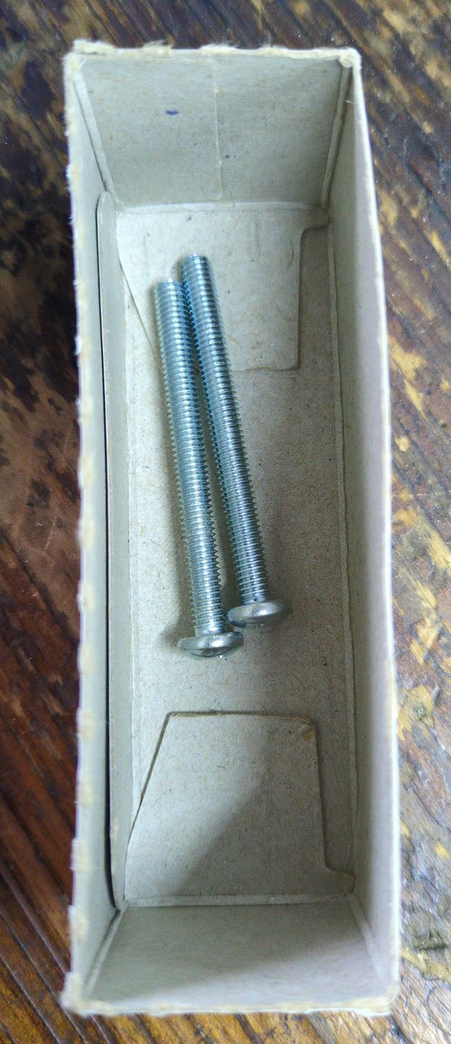 10-32 x 2 Machine Screw Pan Head