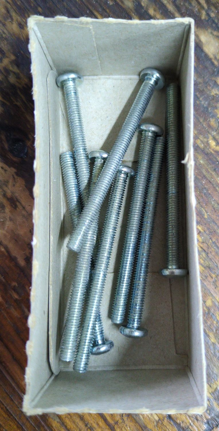 10-32 x 2-1/2 Machine Screw Pan Head
