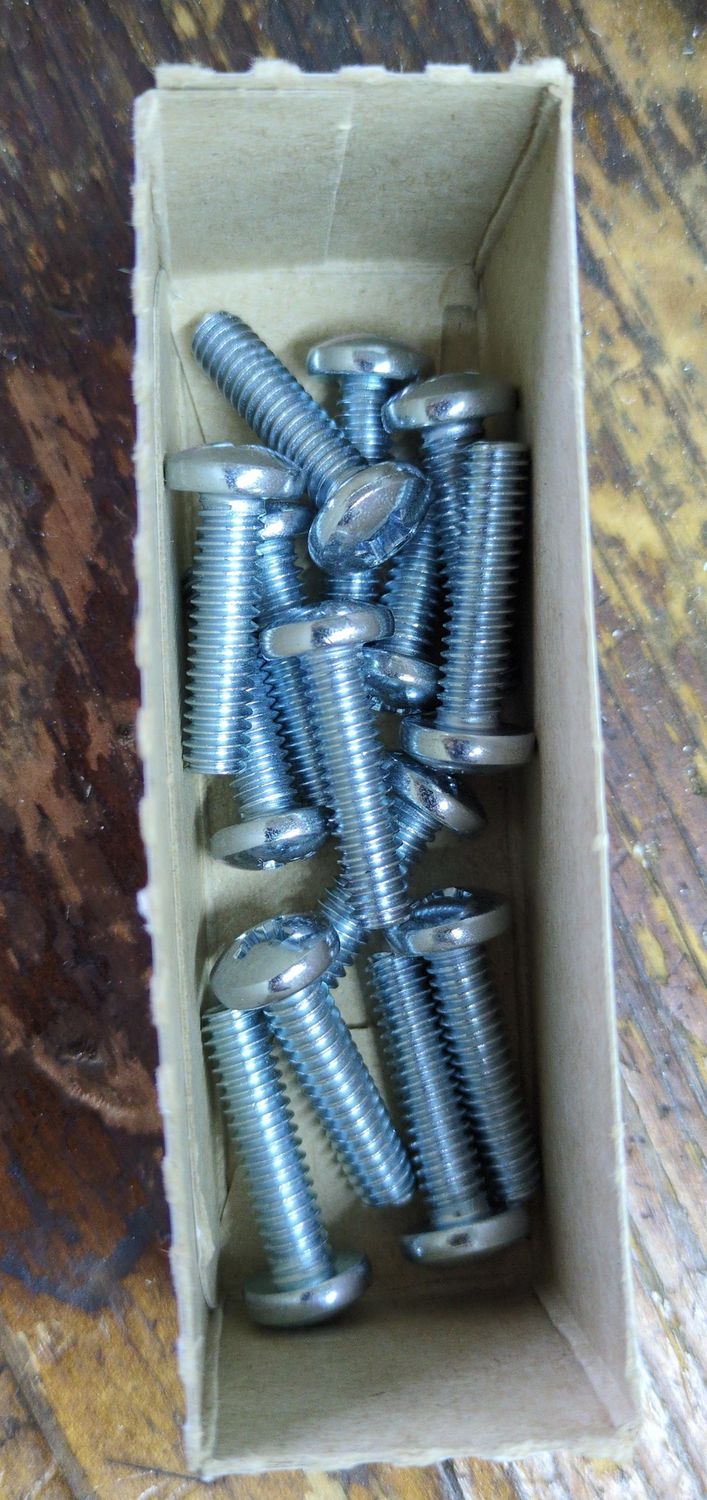 1/4-20 x 1 Machine Screw Pan Head
