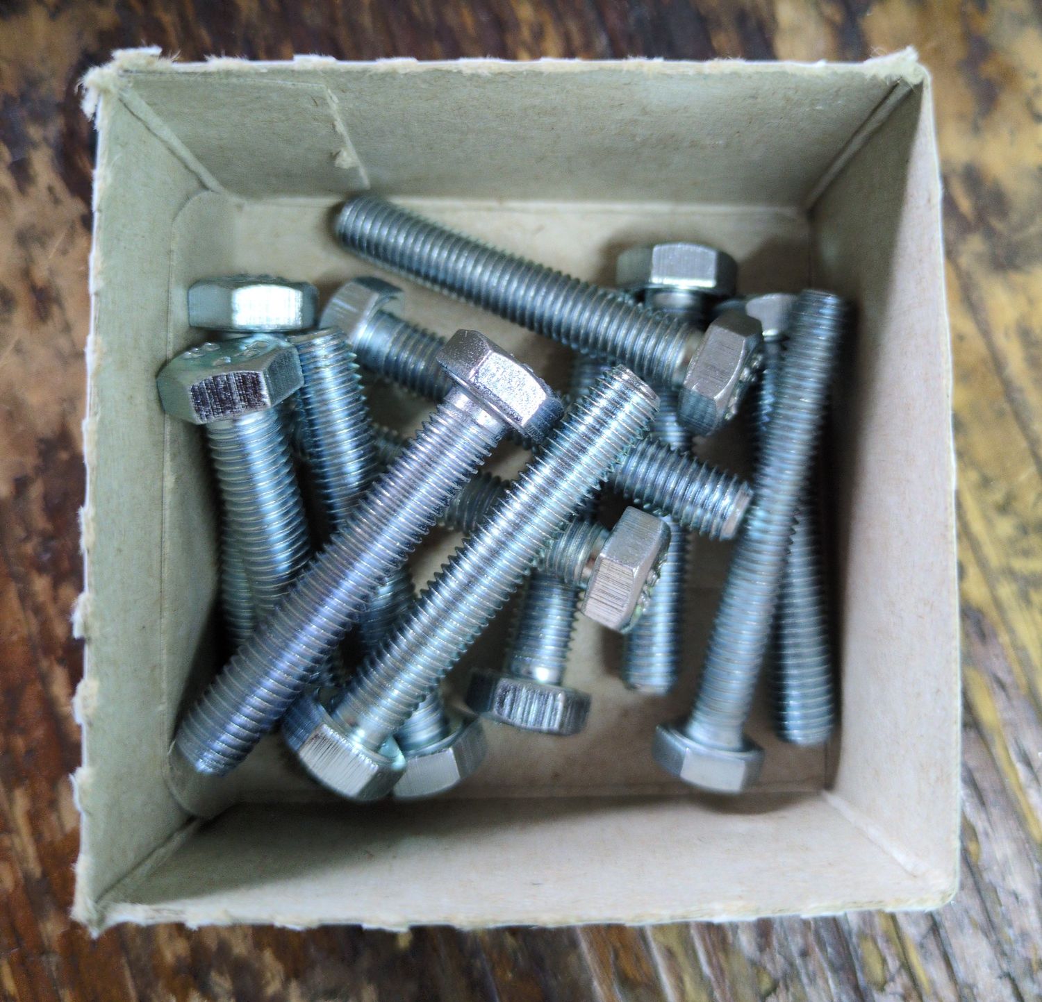 7mm-1.00 x 40mm Cap Screw