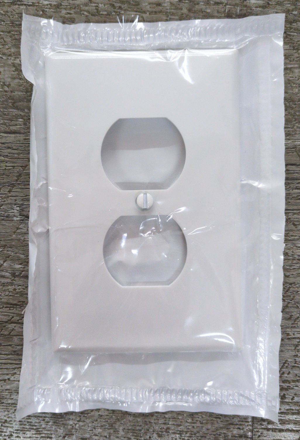 022-00PJ8-00W NYLON WALLPLATE