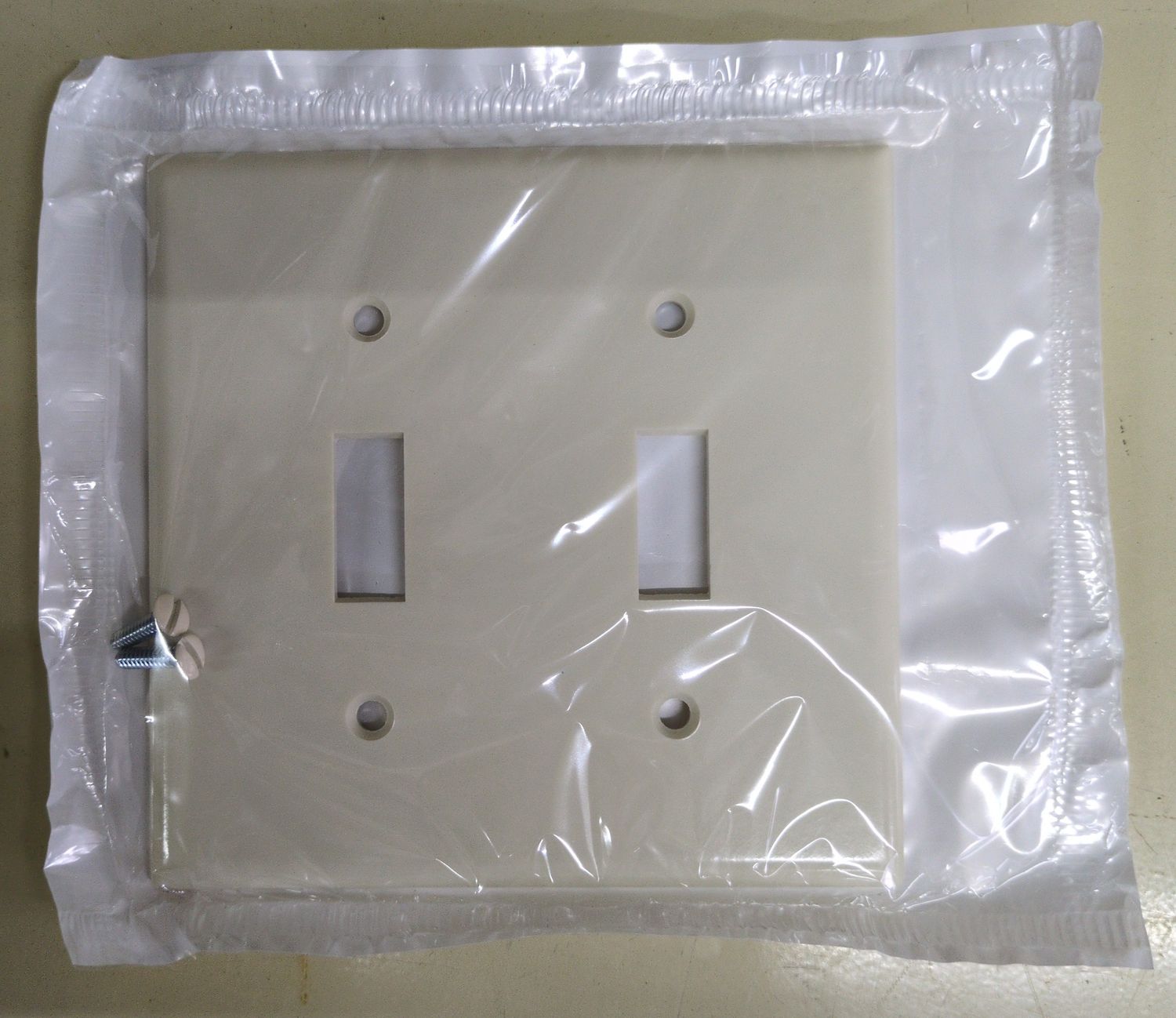 000-78009-000 2GANG SWITCH WALLPLAT