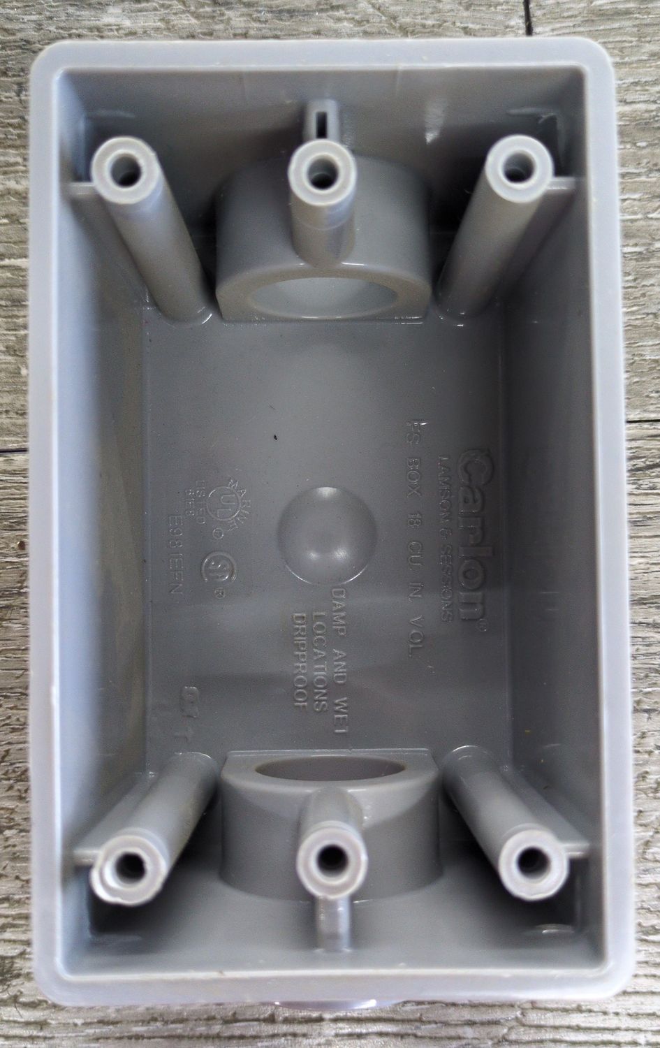 E981EFN-CTN 3/4" SWITCH BOX