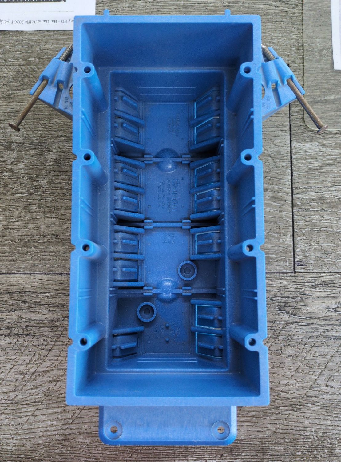 BH464A/ASB 4G WALL BOX