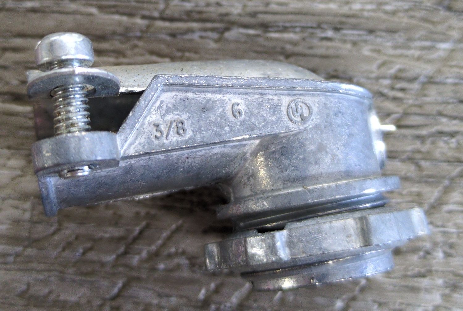 91100 - 3/8" FLX 90 CONNECTOR