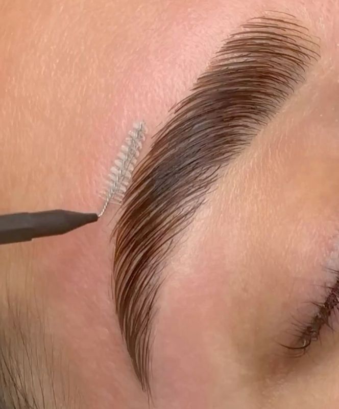 LAMINAZIONE SOPRACCIGLIA