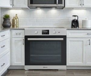 Bauknecht BAR2 KP8V2 Einbaubackofen 71 Liter Volumen | Pyrolyse-Selbstreinigung | Heißluft