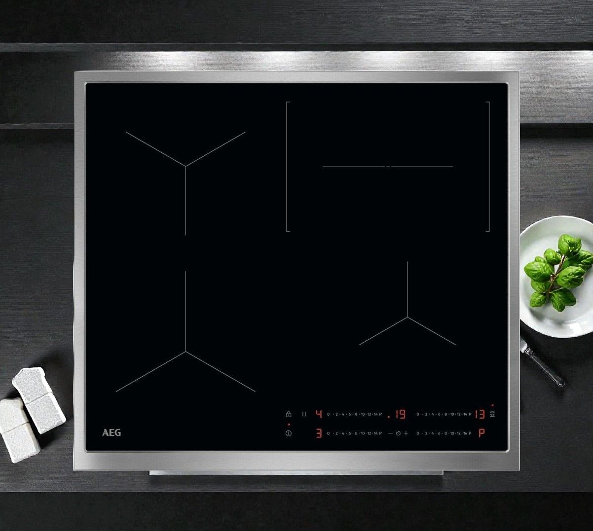AEG TO64IC00XB Einbau-Backofen 7,2 kW, 220-240V/400V, Energieeffizienzklasse D, Made in Romania