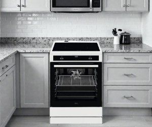 AEG CIB6644BBW Einbauofen 73L, Energieeffizienzklasse A, 0,95 kWh/Zyklus, 0,82 kWh/Zyklus (Heißluft)