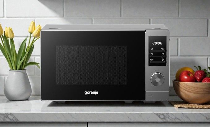 Gorenje MO20A3X Mikrowelle – 20L Garraum, 800W Leistung &amp; AquaClean Funktion – Edelstahl/Silber