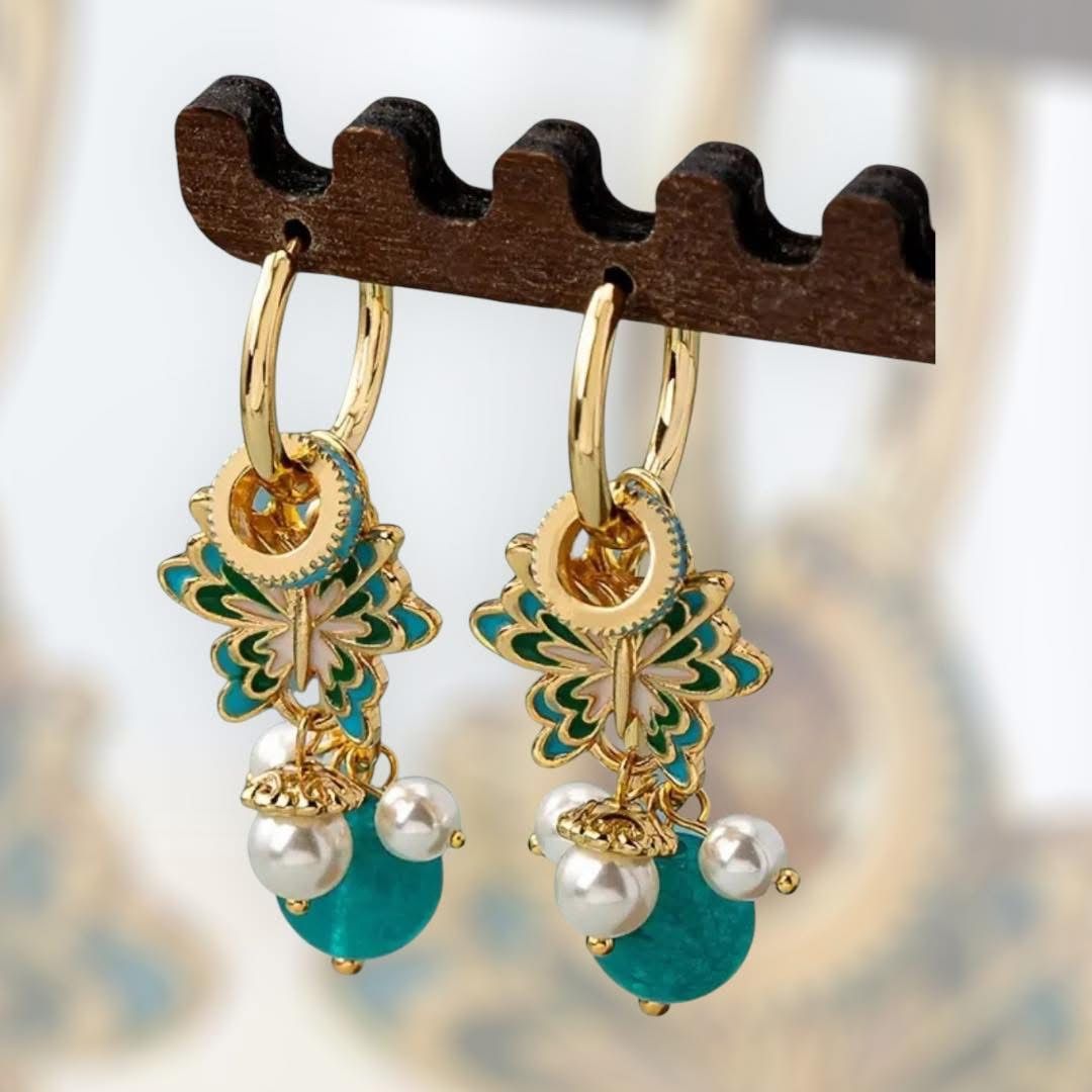 Vintage enamel blue earing