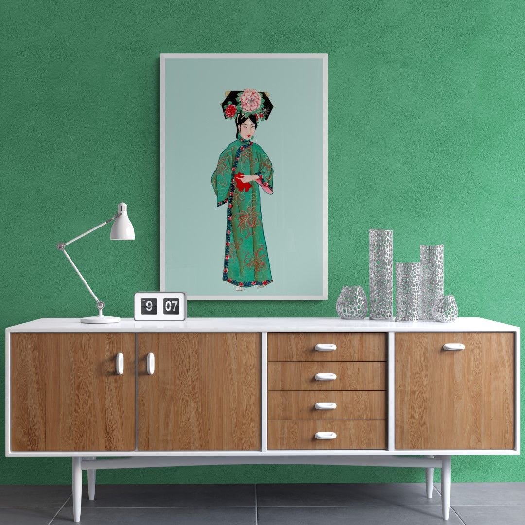China - Lady in Manchu costume