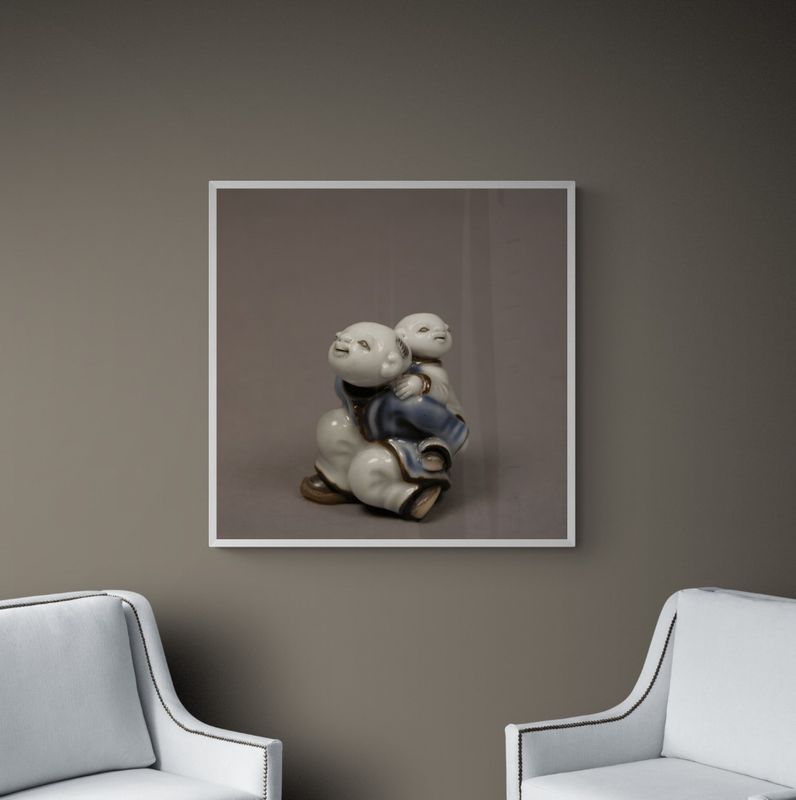 Japan – Netsuke – Playing children, porcelain.