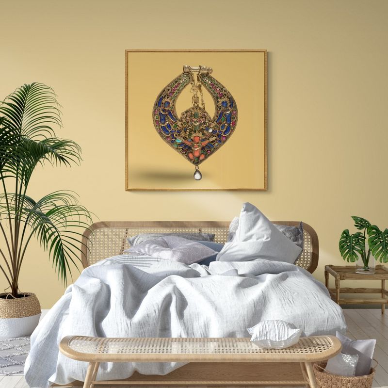 Nepal – Jewelry – Earring with Vishnu on Garuda, 17th century