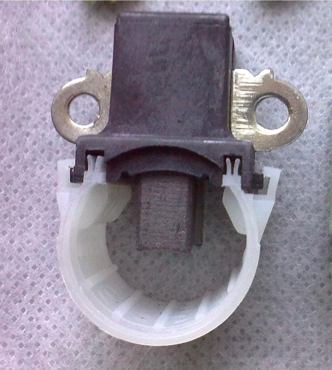 LANDROVER DISCOVERY 2.5 DIESEL TD5 DENSO ALTERNATOR BRUSHBOX 100213-2391 &amp; 2530