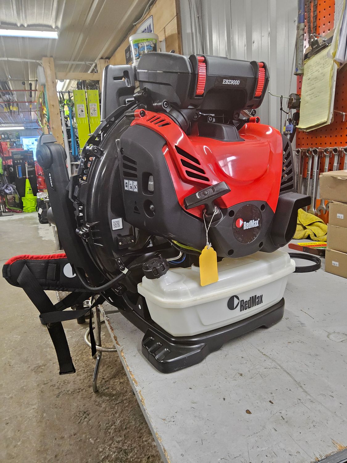 RedMax EBZ9000 backpack blower