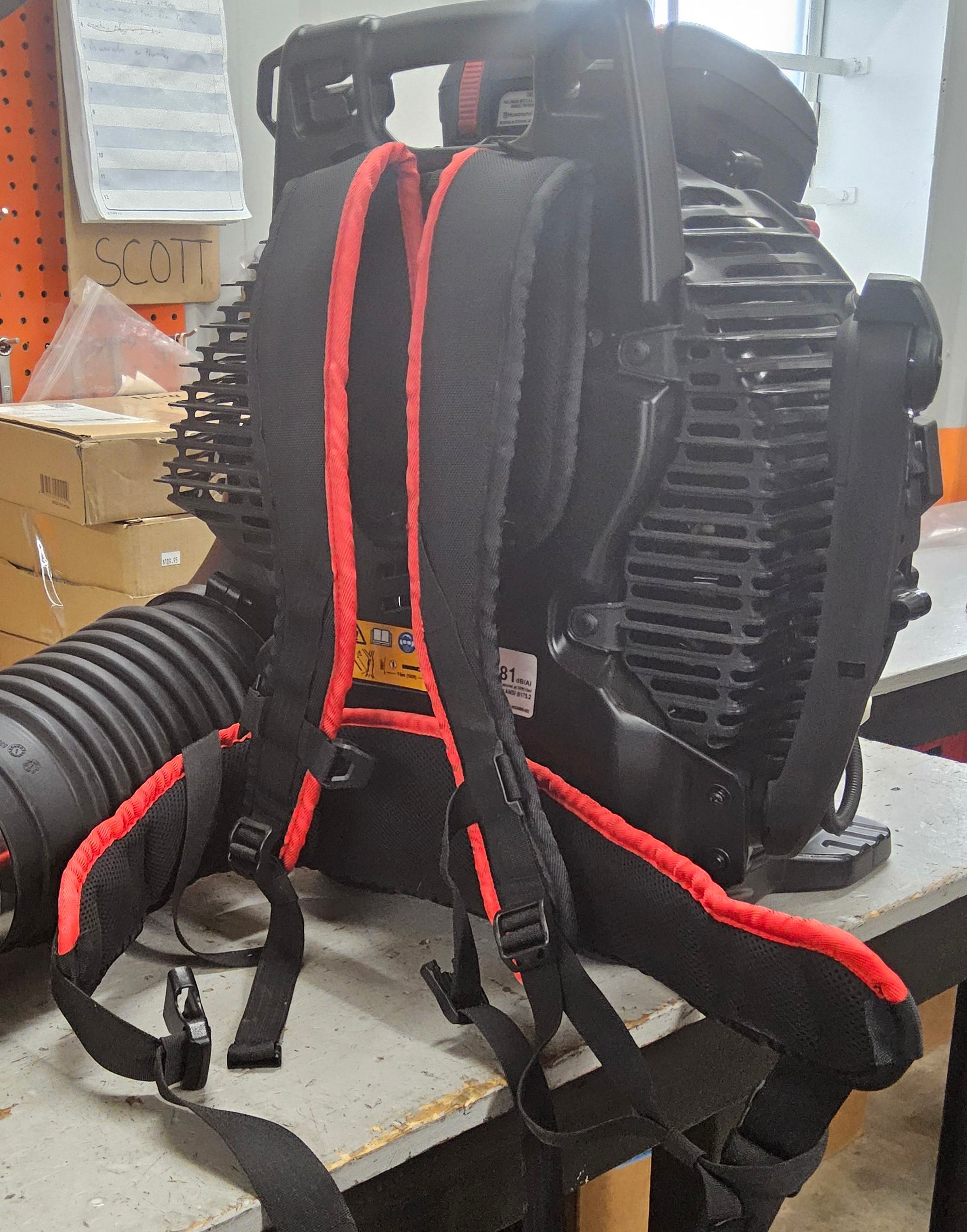RedMax EBZ9000 backpack blower