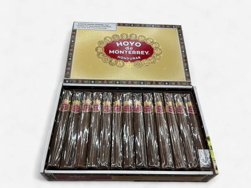 Hoyo De Monterrey Ems Sabroso Cigar