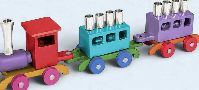 ALEF EM Menorah Train