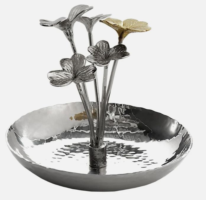 ARAM Clover Ring Catch