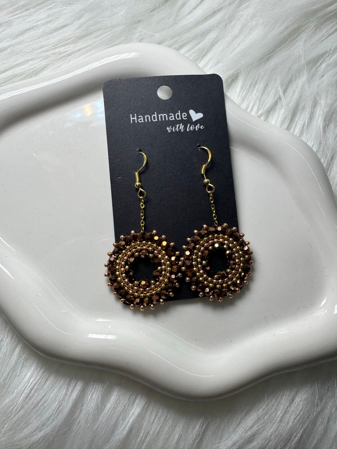 Perlenohrringe einteilig mit Ohrhaken rund