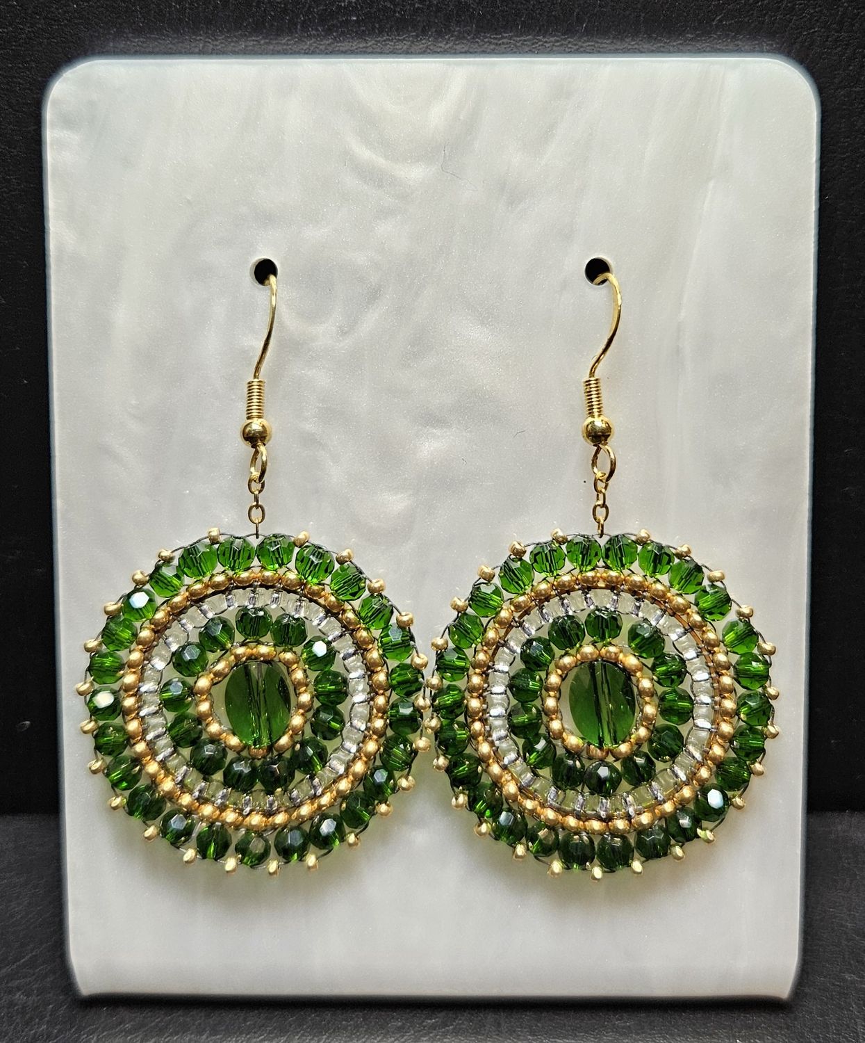 Perlenohrringe einteilig mit Ohrhaken rund