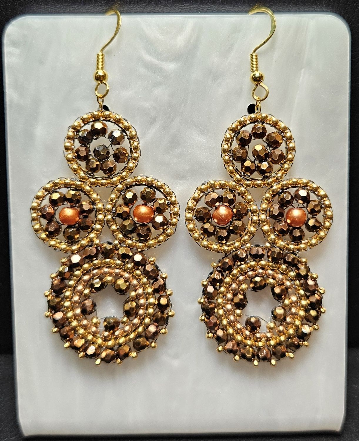 Perlenohrringe mehrteilig mit Ohrhaken rund