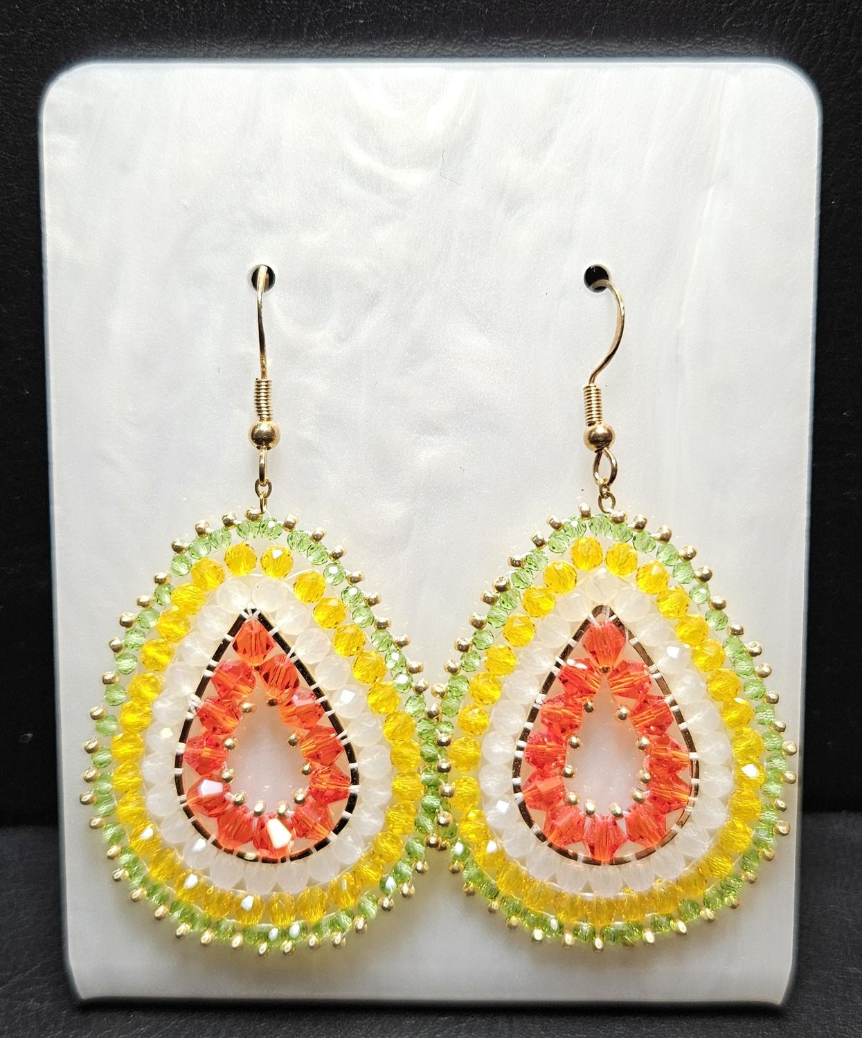 Perlenohrringe Tropfen einteilig mit Ohrhaken