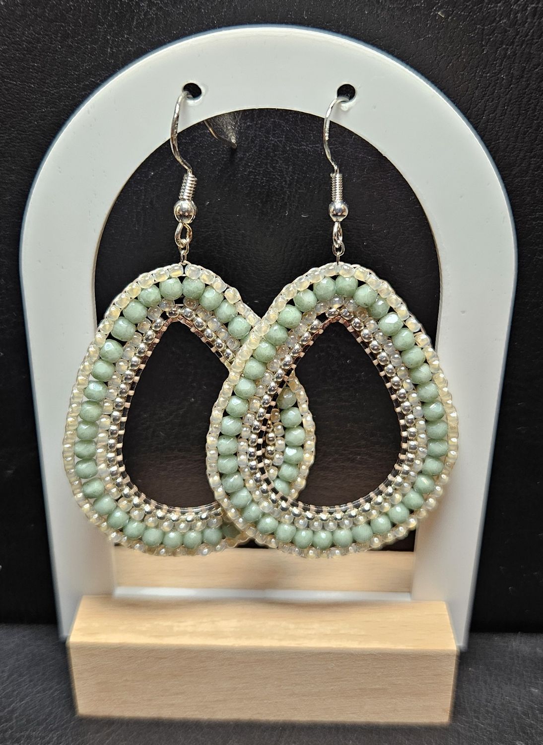 Perlenohrringe Tropfen einteilig mit Ohrhaken