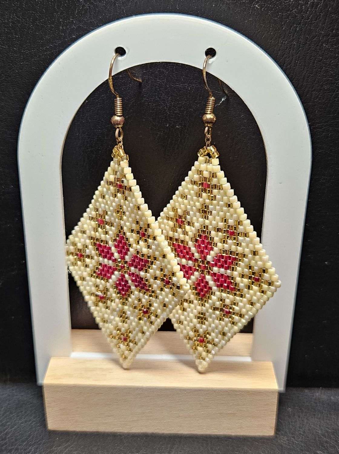 Perlenohrringe Raute Special einteilig mit Ohrhaken