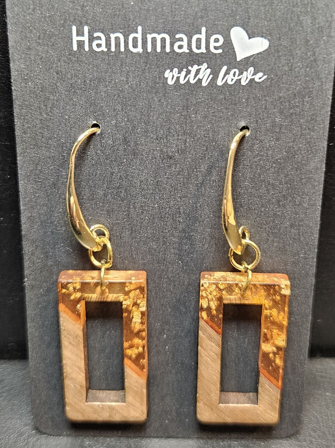 Polymerohrringe mit Ohrhaken