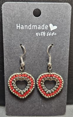 Perlenohrringe Herz einteilig mit Ohrhaken