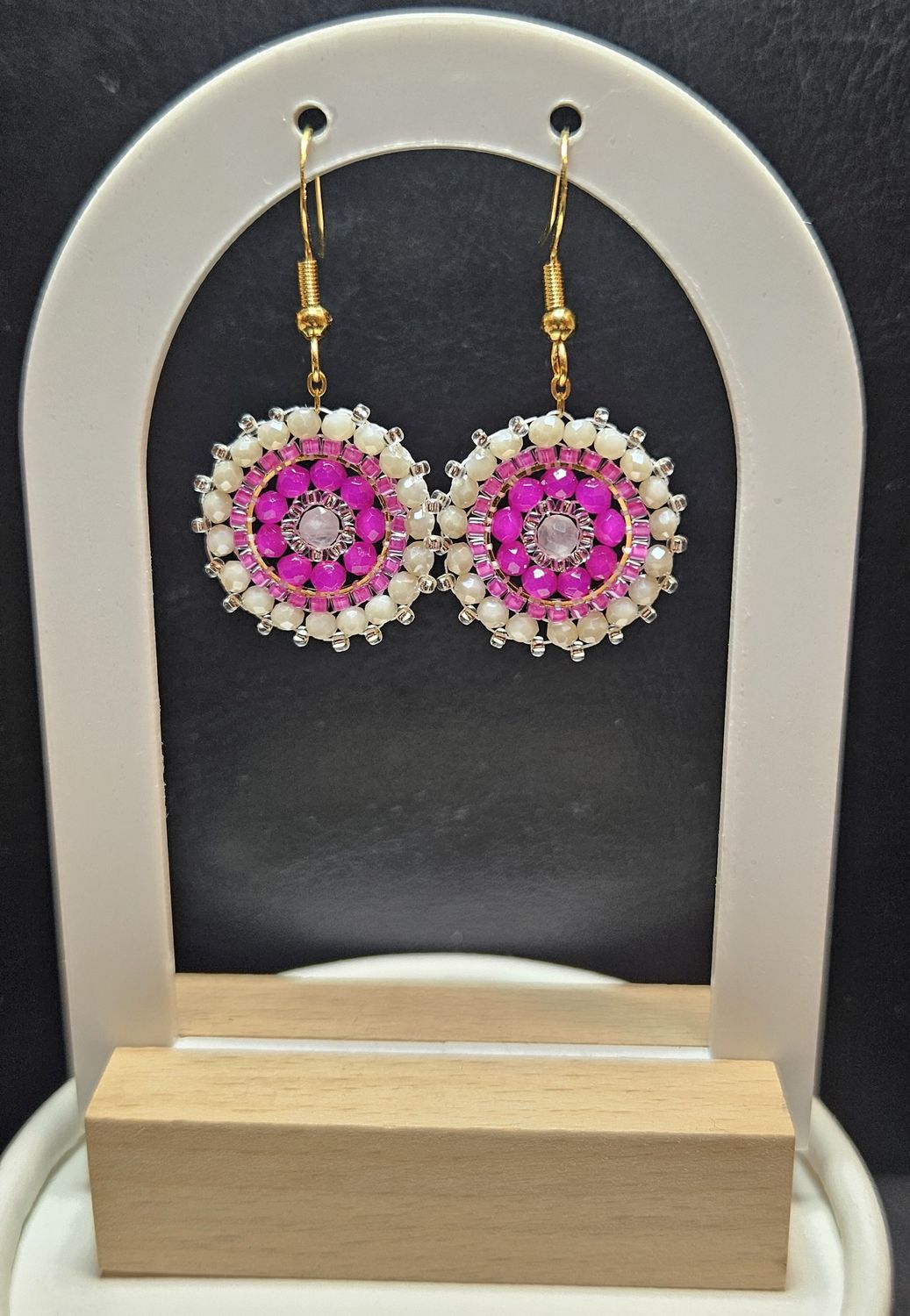 Perlenohrringe einteilig mit Ohrhaken rund