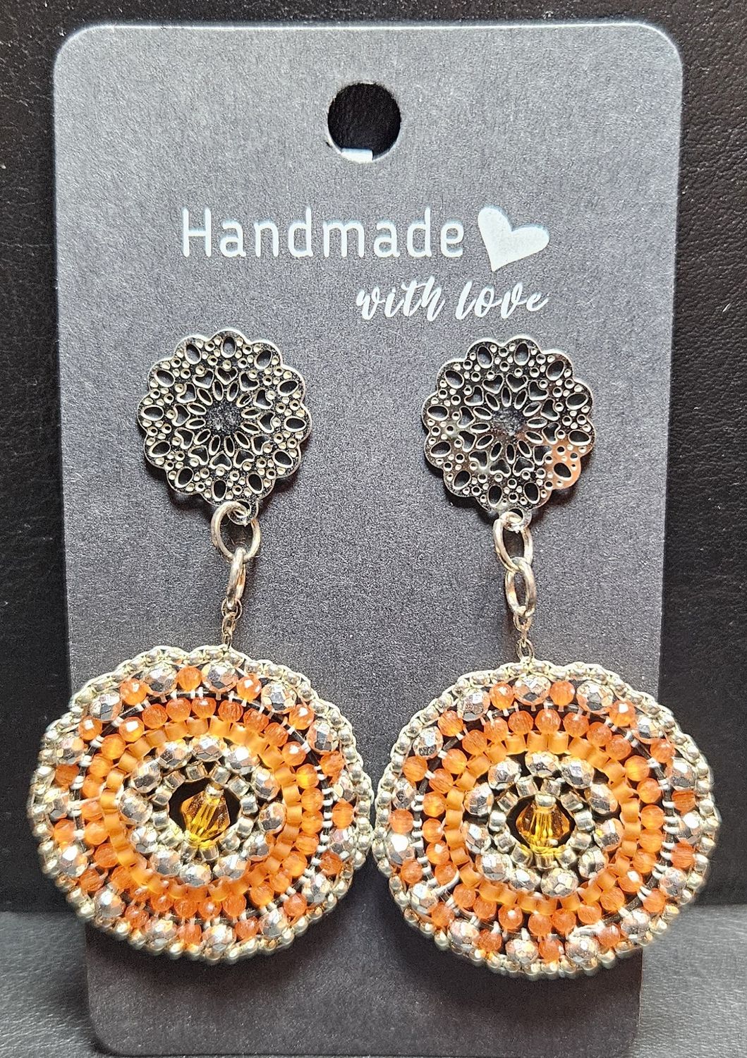 Perlenohrringe einteilig mit Blumenstecker rund