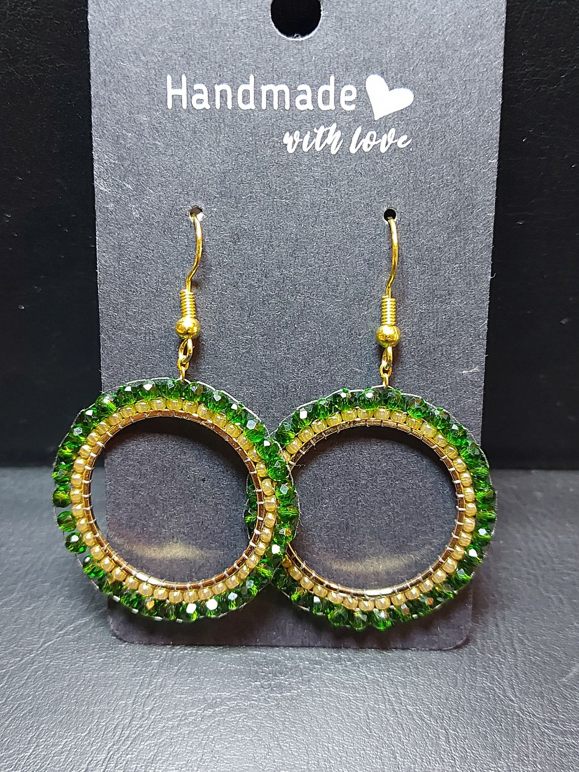 Perlenohrringe einteilig mit Ohrhaken rund