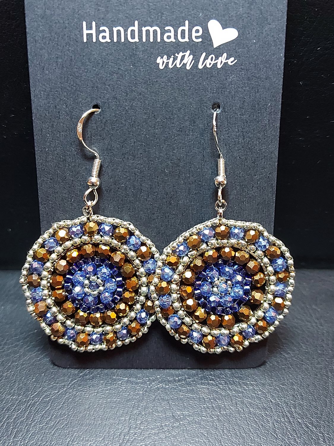 Perlenohrringe einteilig mit Ohrhaken rund