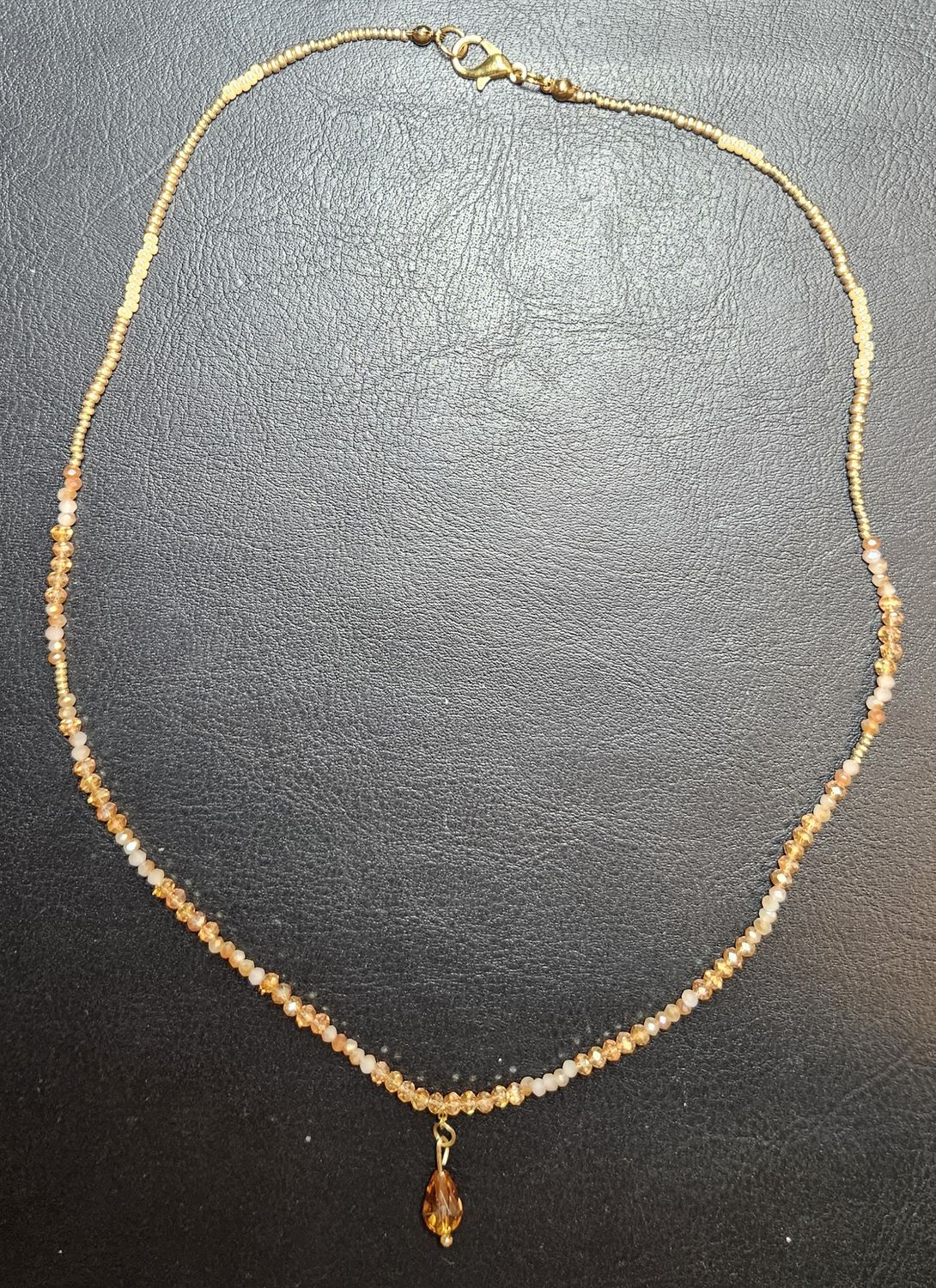 Perlenkette Glasperlen mit Swarovskianhänger