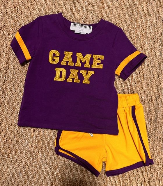 LSU Game Day Glitter w Yellow Shorts SS