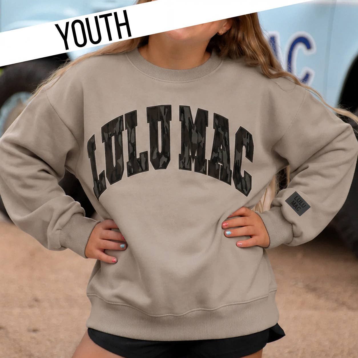 Greige w/ Mossy Oak Bottomland Lulu Mac
