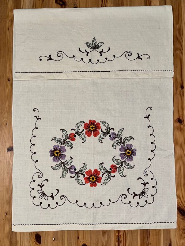 Zasłonka z lambrekinem