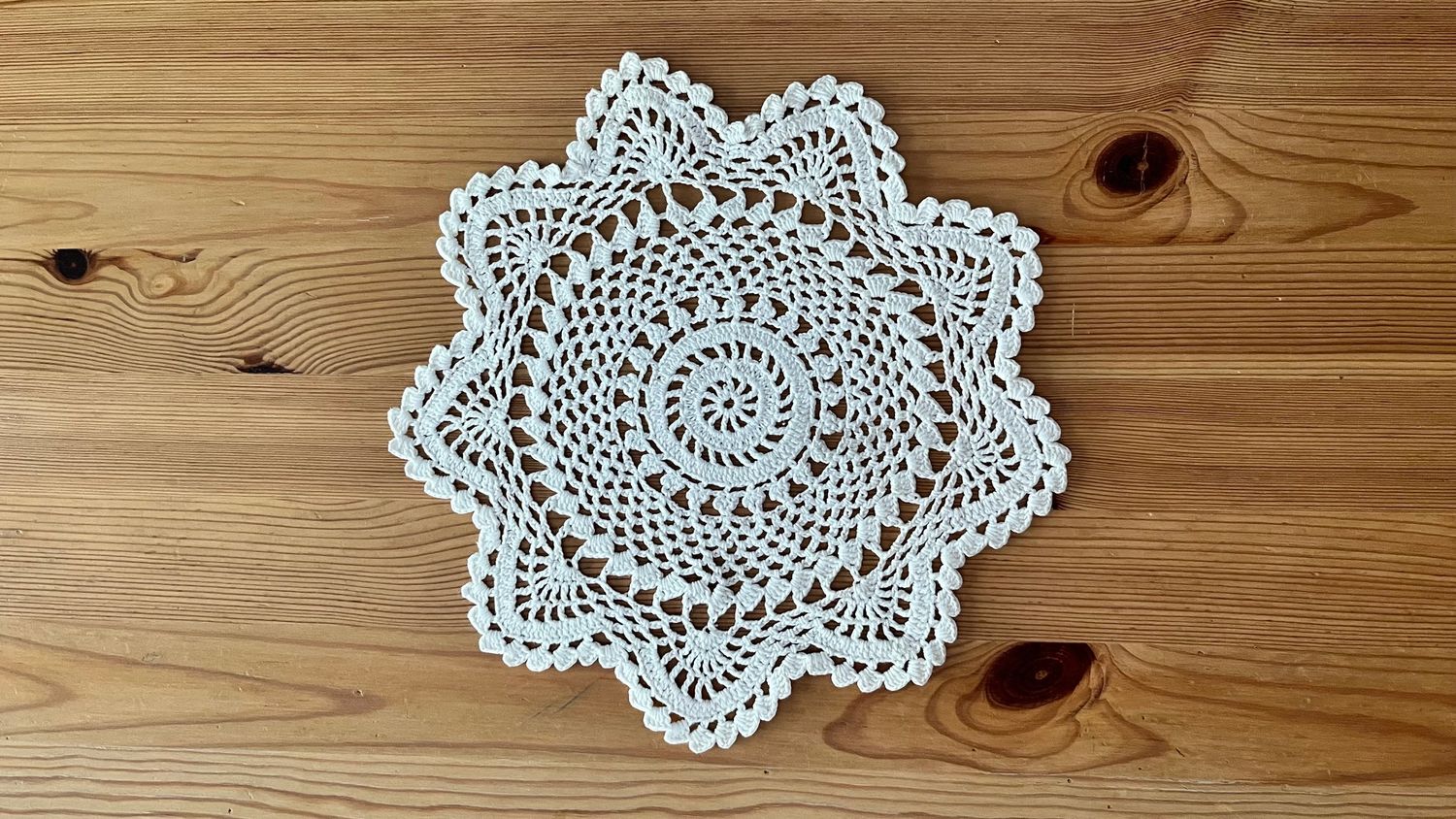 Okrągła serwetka z kółkiem