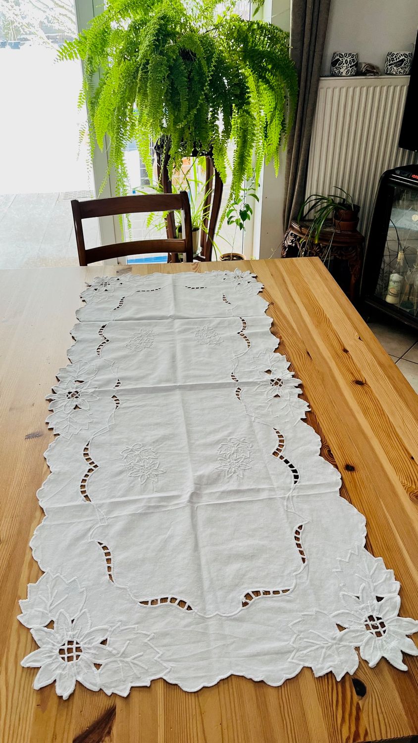 Bieżnik/Obrus cały w bieli