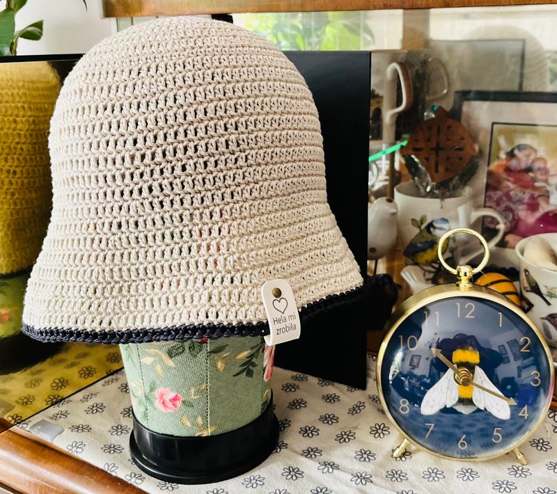Jasnoszary bucket hat z bawełny - ręcznie szydełkowany (HMZ1020)