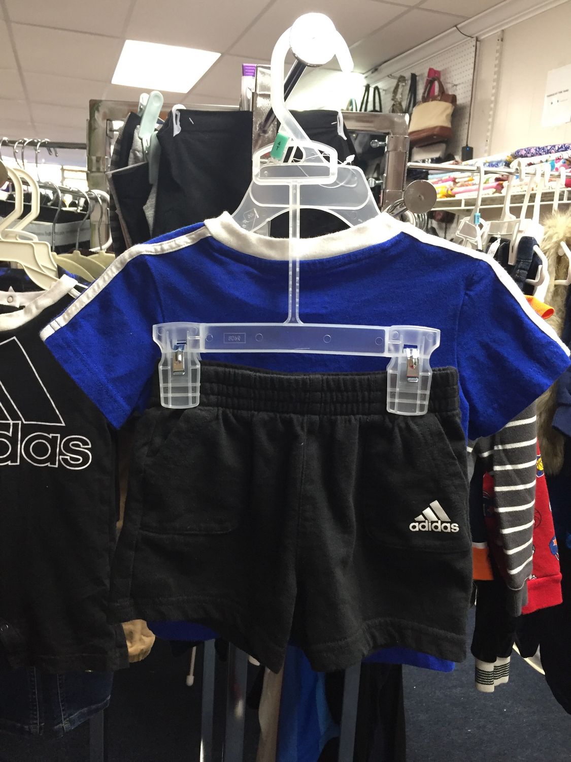 Baby 2pc Adidas short set 12Months