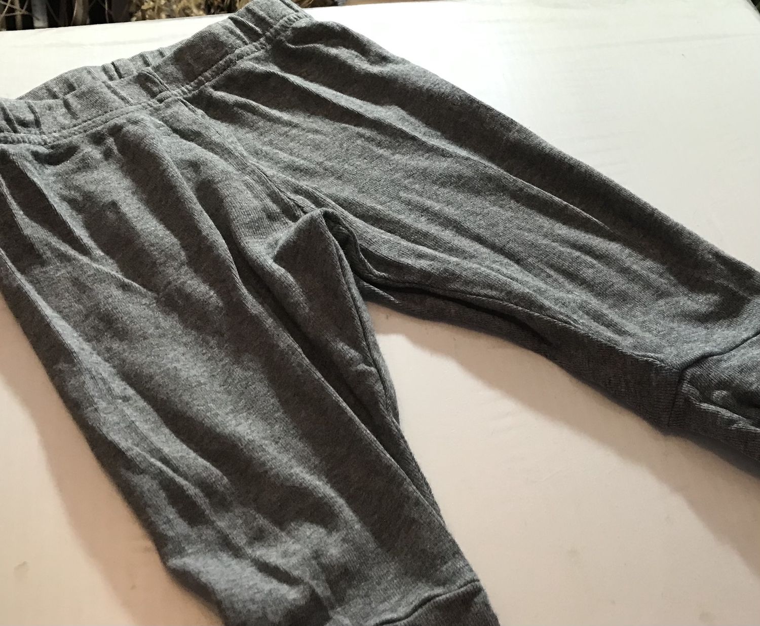 Babys pant 3-6 months gray